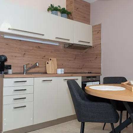 1-bed In The Heart Of The Free Parking Apartment Burgas