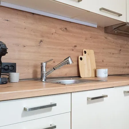 1-bed In The Heart Of The Free Parking Apartment Burgas